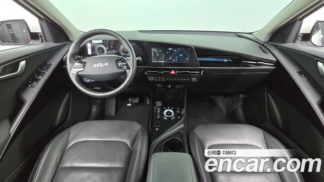 Kia Niro New — Фото автомобиля 10