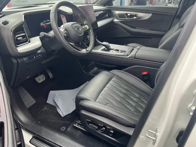 GAC Trumpchi GS8 — Фото автомобиля 6