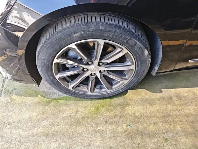 Buick LaCrosse — Фото автомобиля 22