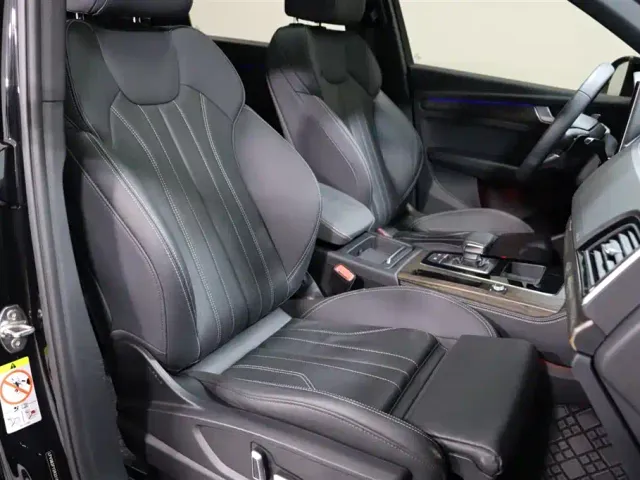 Audi Q5L — Фото автомобиля 7