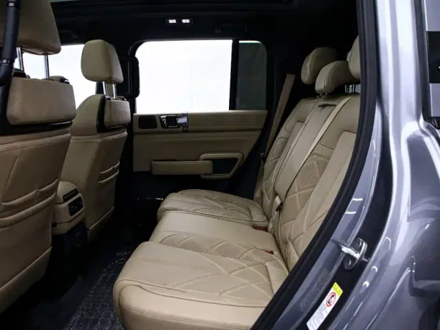 BYD FangChengBao Leopard 5 — Фото автомобиля 16