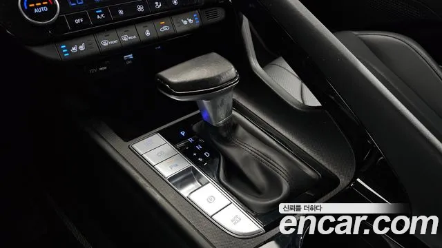 Hyundai Avante CN7 — Фото автомобиля 12