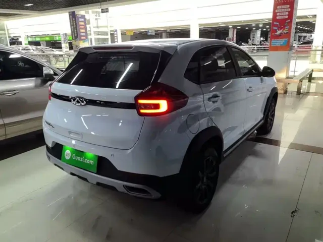 Chery Tiggo 3x — Фото автомобиля 6