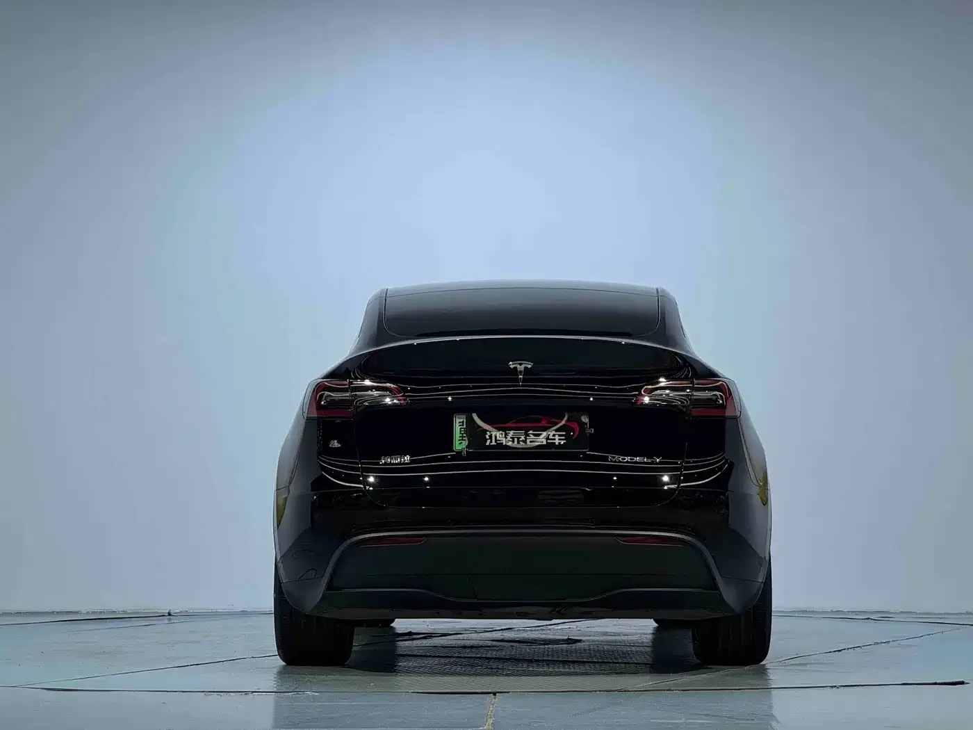 Tesla Model Y 2022 Facelift Rear-Wheel Drive Version — Фото автомобиля 15
