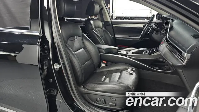 Hyundai Grandeur New — Фото автомобиля 16