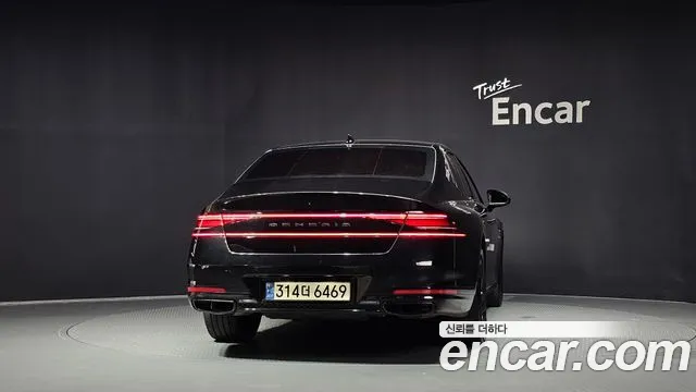 Genesis G90 — Фото автомобиля 4