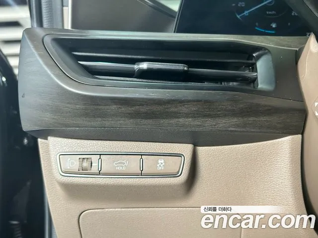 Kia K8 — Фото автомобиля 13