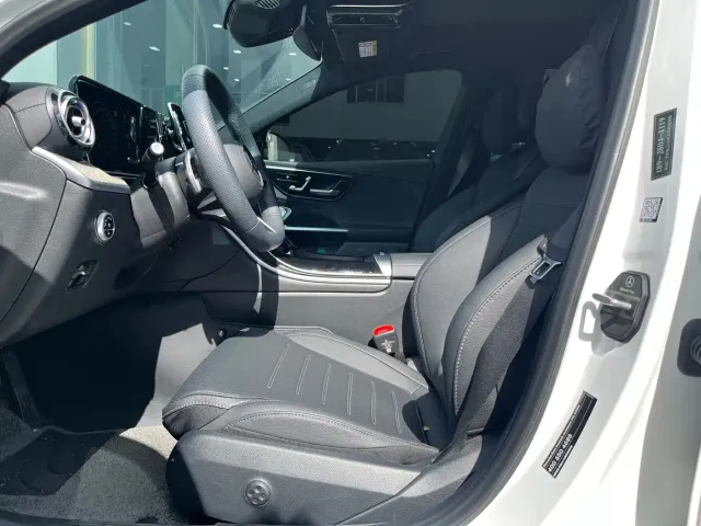 Mercedes-Benz C-Class — Фото автомобиля 4