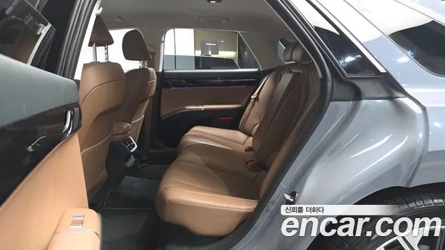 Hyundai Grandeur GN7 — Фото автомобиля 17