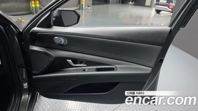 Hyundai Avante CN7 — Фото автомобиля 14