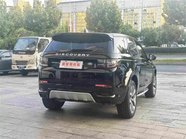 Land Rover Discovery Sport — Фото автомобиля 7