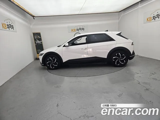 Hyundai Ioniq 5 — Фото автомобиля 6