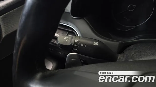 Hyundai Palisade Palisade Дизель 2.2 2WD — Фото автомобиля 16