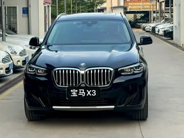 BMW X3 — Фото автомобиля 2