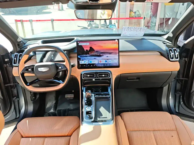 Geely Boyue L — Фото автомобиля 9