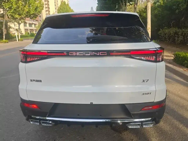 BAIC X7 — Фото автомобиля 5