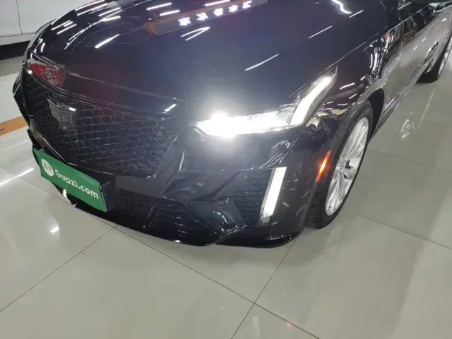 Cadillac CT5 — Фото автомобиля 17