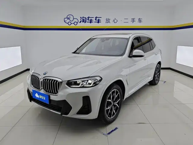 Фотография автомобиля — BMW X3