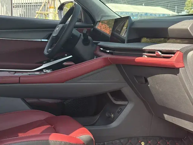 Changan CS75 Plus — Фото автомобиля 16