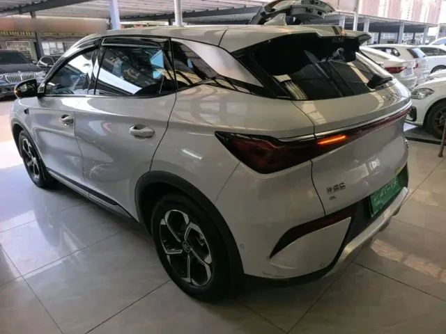 BYD Yuan PLUS — Фото автомобиля 4