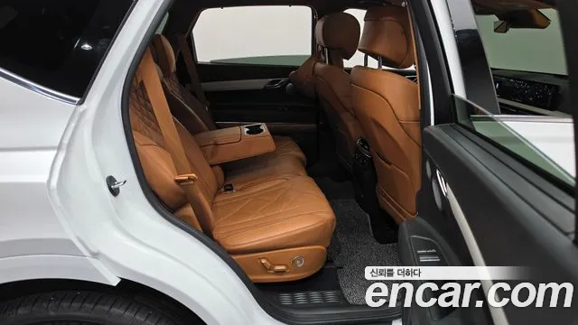 Genesis GV80 — Фото автомобиля 17