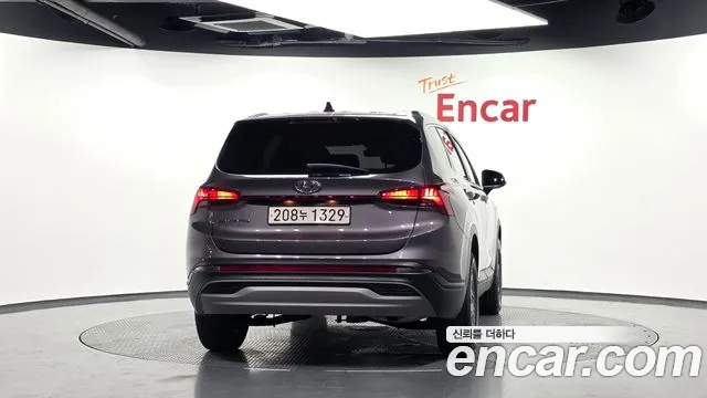 Hyundai Santafe — Фото автомобиля 4