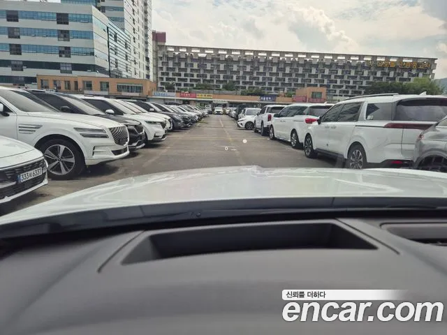 Genesis GV80 2.5T Бензин AWD — Фото автомобиля 8