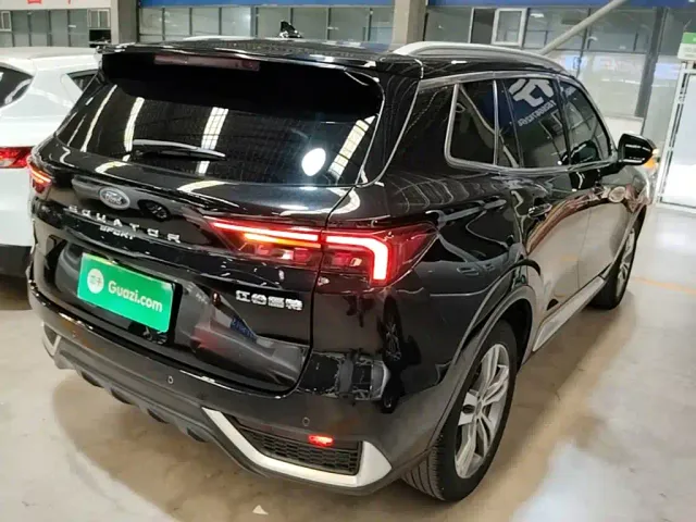 Ford Lingrui — Фото автомобиля 6