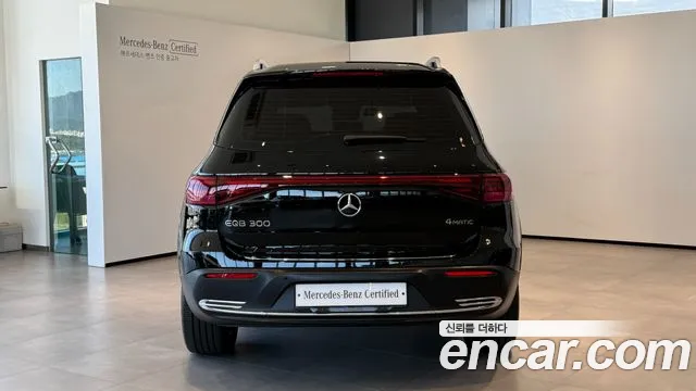 Mercedes-Benz EQB X243 — Фото автомобиля 7