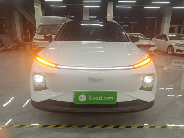 Geely Geometry E Firefly — Фото автомобиля 2