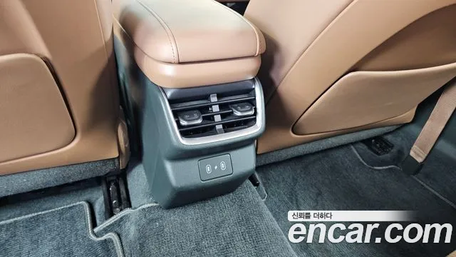 Hyundai Grandeur GN7 — Фото автомобиля 19