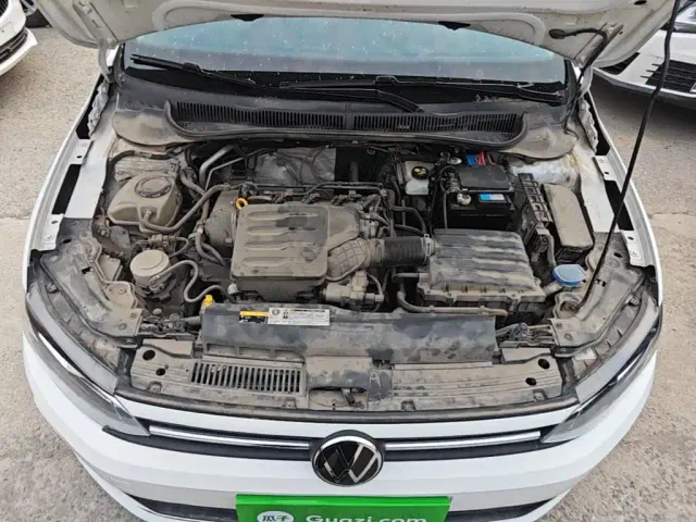 Volkswagen Polo — Фото автомобиля 15