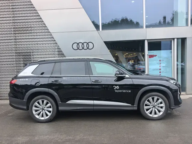 Audi Q6 — Фото автомобиля 4