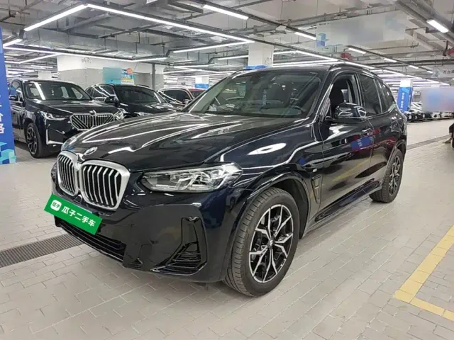 Фотография автомобиля — BMW X3