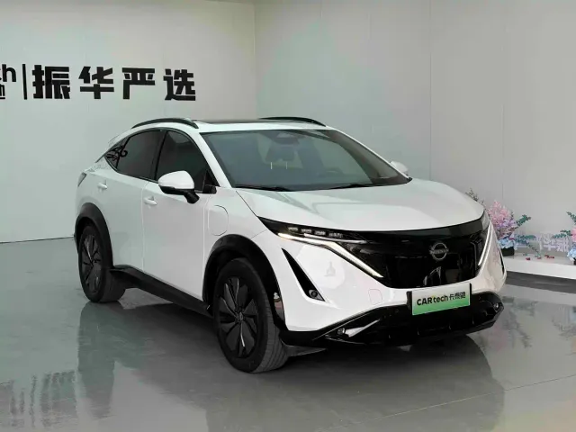 Nissan Ariya — Фото автомобиля 3