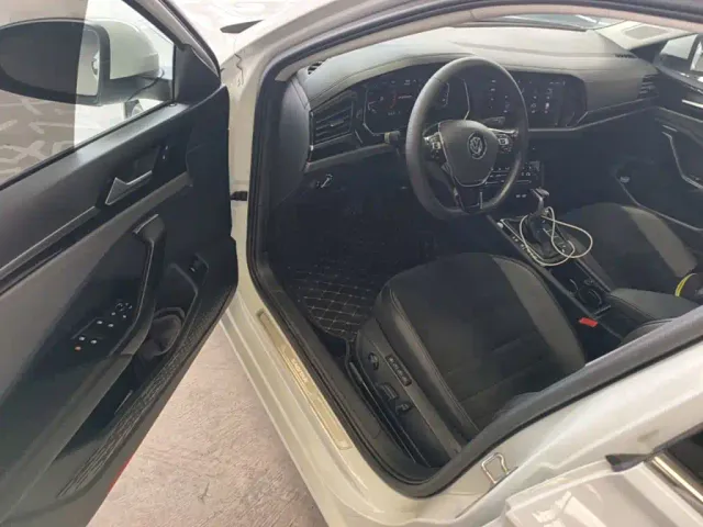 Volkswagen Sagitar — Фото автомобиля 15
