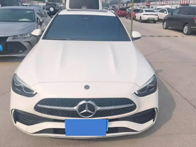 Mercedes-Benz C-Class — Фото автомобиля 2