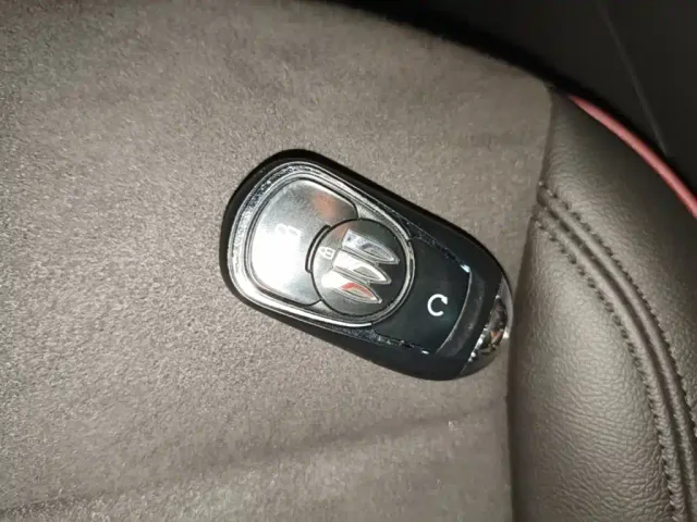 Buick Angyang — Фото автомобиля 8