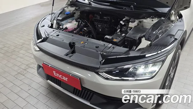 Kia EV6 — Фото автомобиля 6