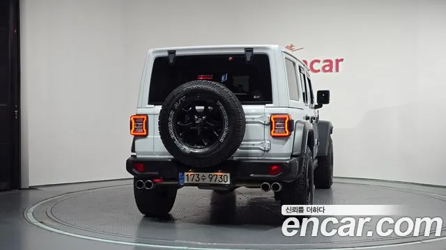 Jeep Wrangler JL — Фото автомобиля 4