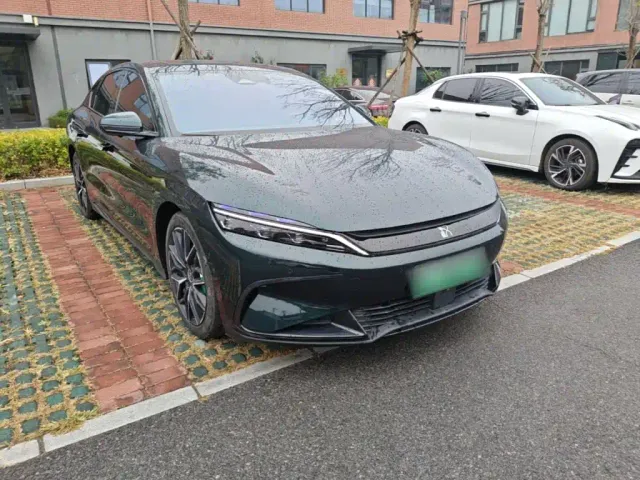BYD Han — Фото автомобиля 3