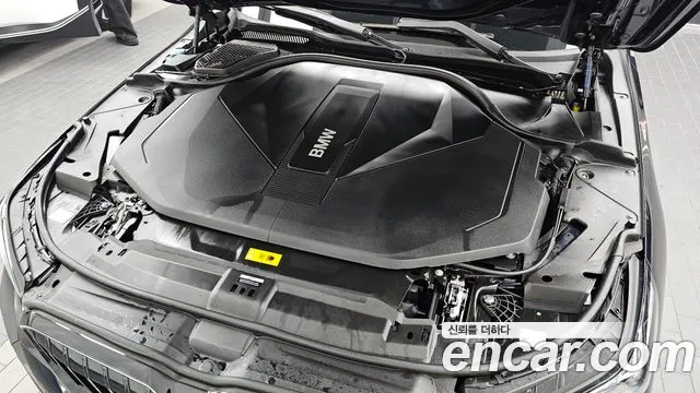 BMW i5 G60 — Фото автомобиля 9