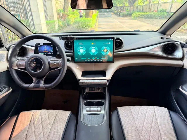 BYD Dolphin — Фото автомобиля 9