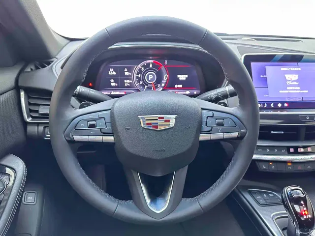 Cadillac CT5 — Фото автомобиля 12
