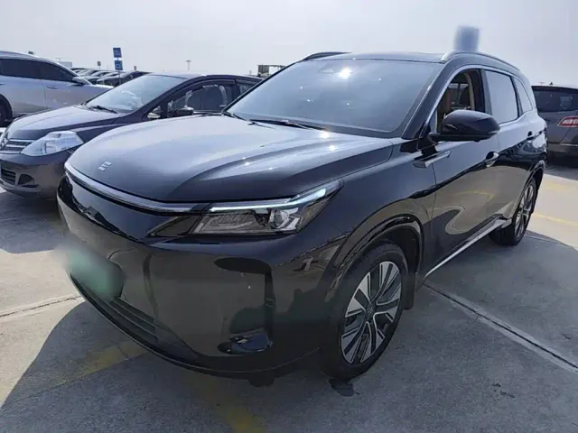 Фотография автомобиля — Landian E5 PLUS