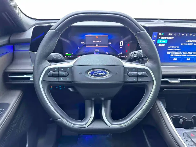 Ford Edge — Фото автомобиля 12