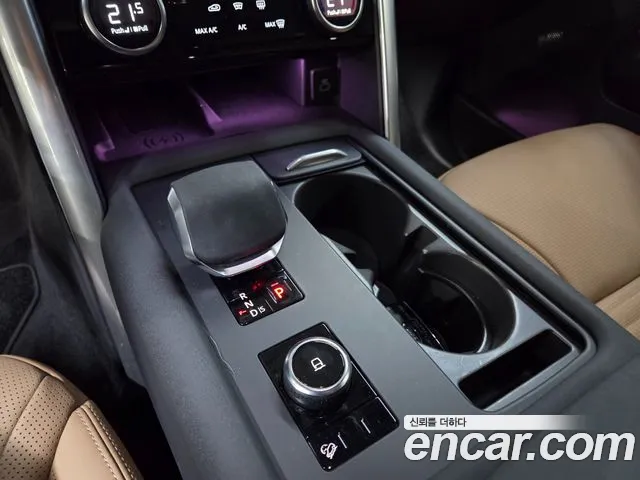 Land Rover Discovery — Фото автомобиля 11