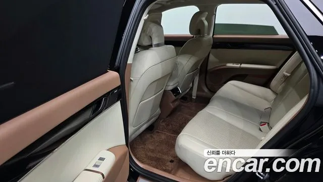 Hyundai Grandeur GN7 — Фото автомобиля 17