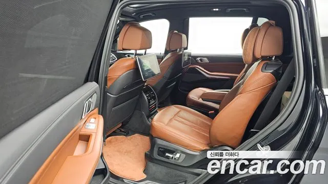 BMW X7 G07 — Фото автомобиля 12