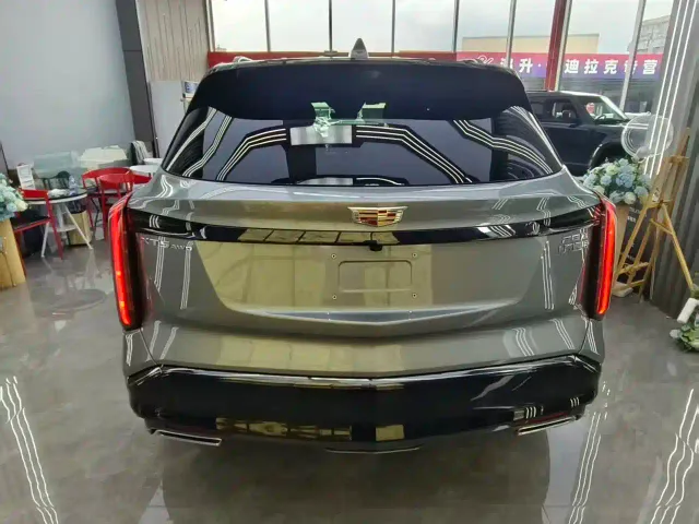 Cadillac XT5 — Фото автомобиля 17